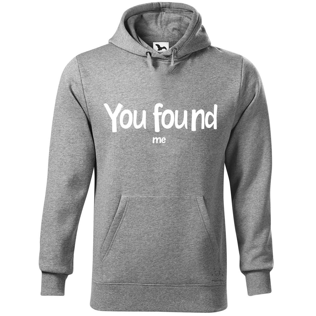 U found me v8 egyedi  pulóver 