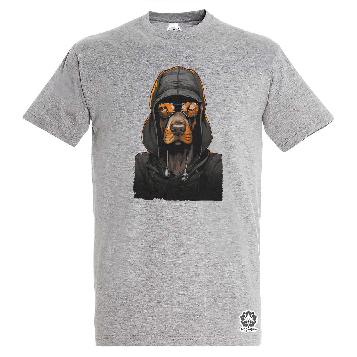 Laza Basset Hound v2 egyedi póló 