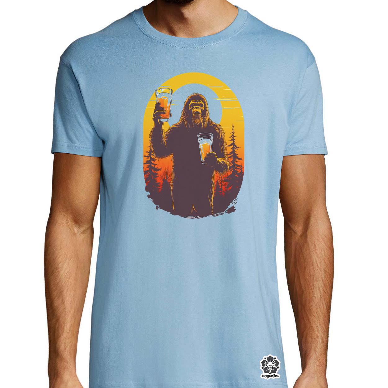 Bigfoot sörrel v2 egyedi póló 