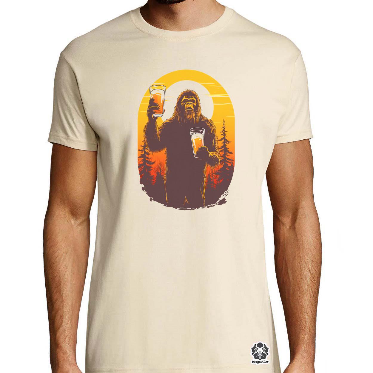 Bigfoot sörrel v2 egyedi póló 