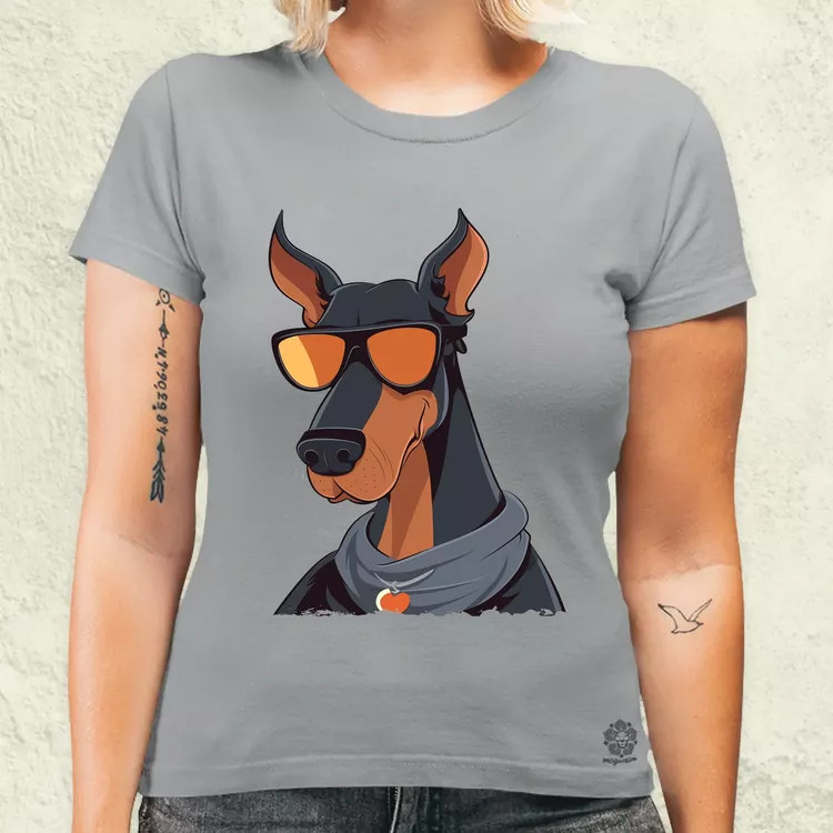 Laza Dobermann v1 női póló