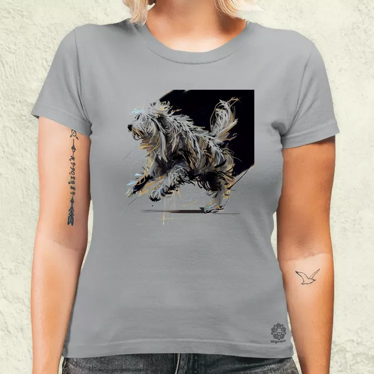 Magyar kutyák ugrik a komondor női póló
