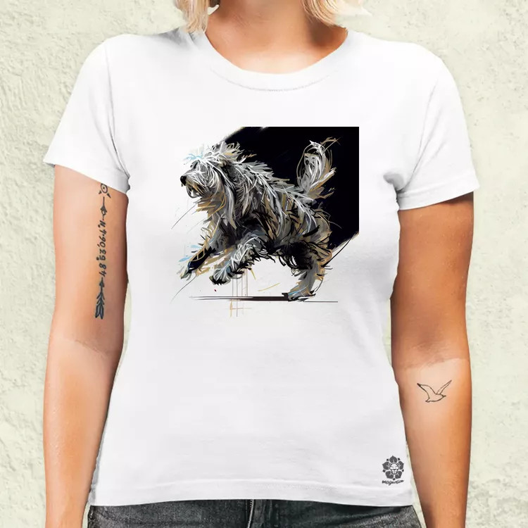Magyar kutyák ugrik a komondor női póló