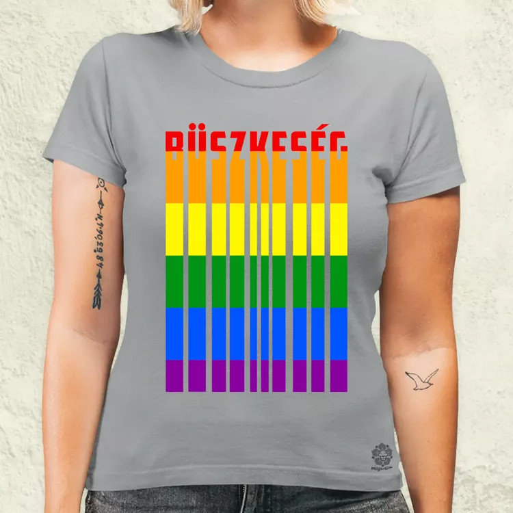 Büszkeség női póló