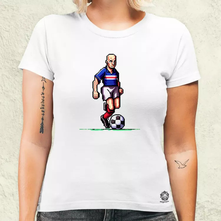 Zidane labdával pixelart női póló