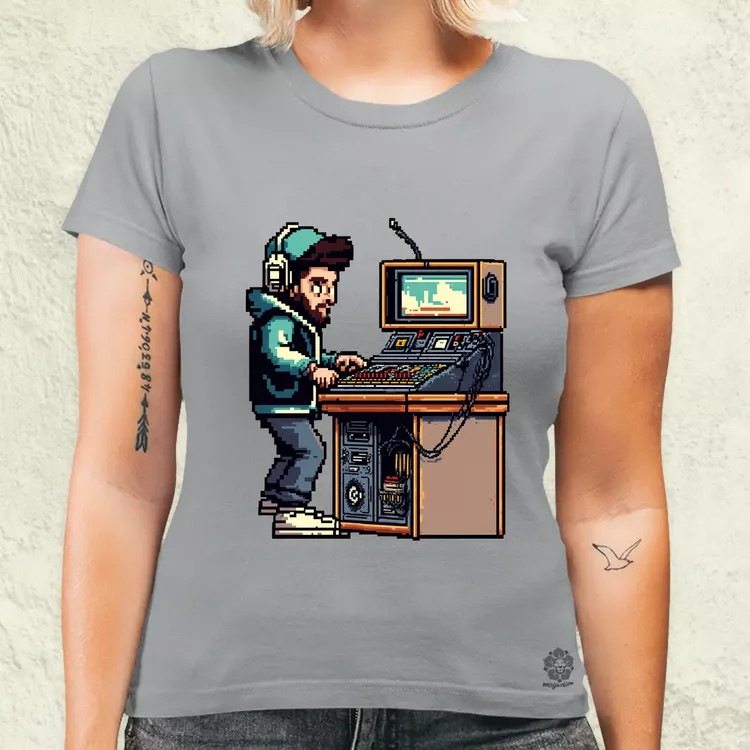 Pixelart DJ v1 női póló