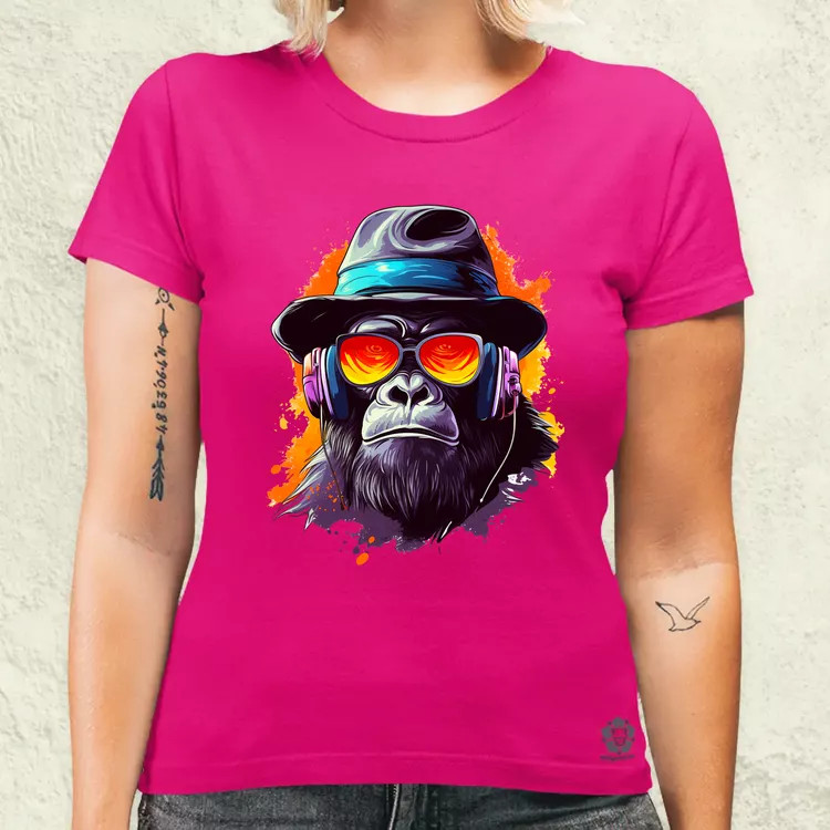 Gorilla zenét hallgat v10 női póló