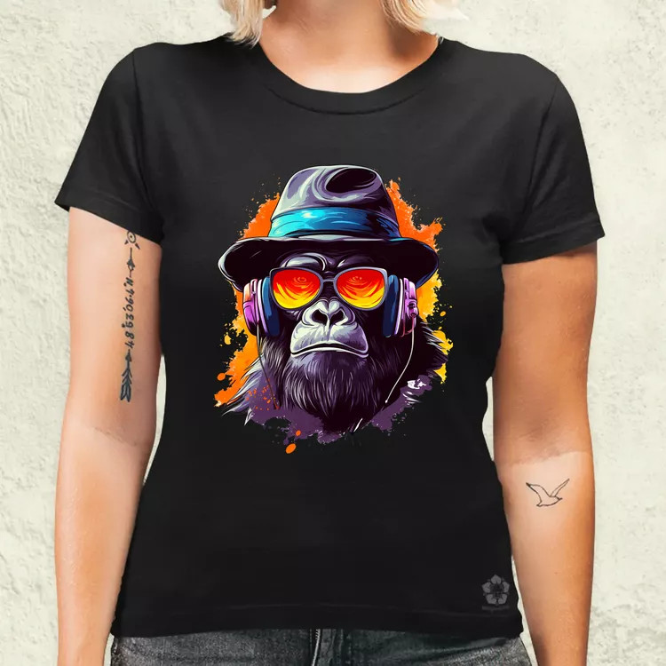 Gorilla zenét hallgat v10 női póló