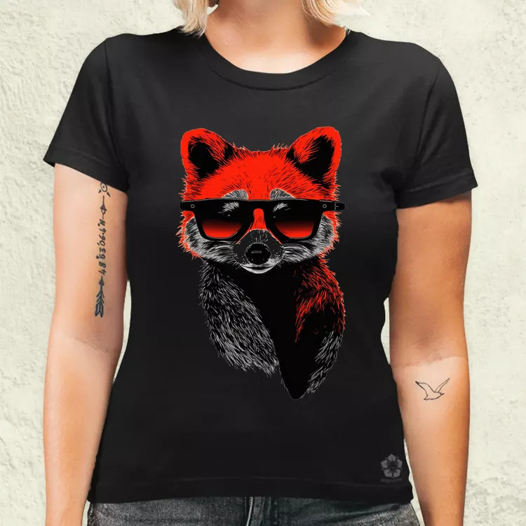Laza vörös panda v3 női póló