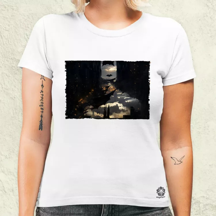Pareidolia Batman város fantázia v1 női póló