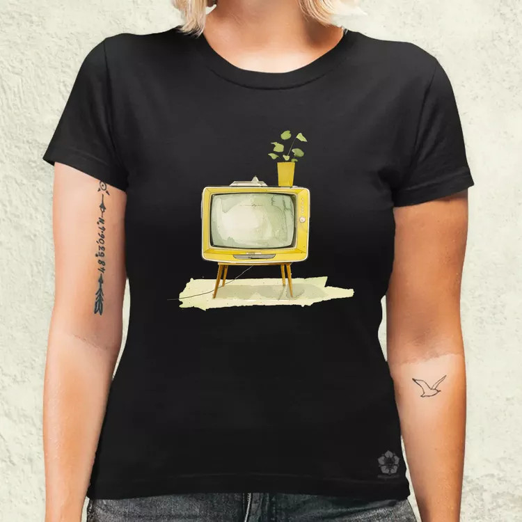 Retrtó TV v1 női póló