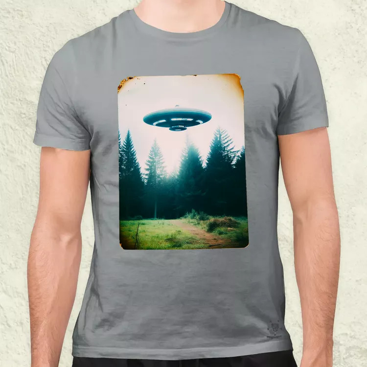 Ritka polaroid kép UFO-ról v1 férfi póló
