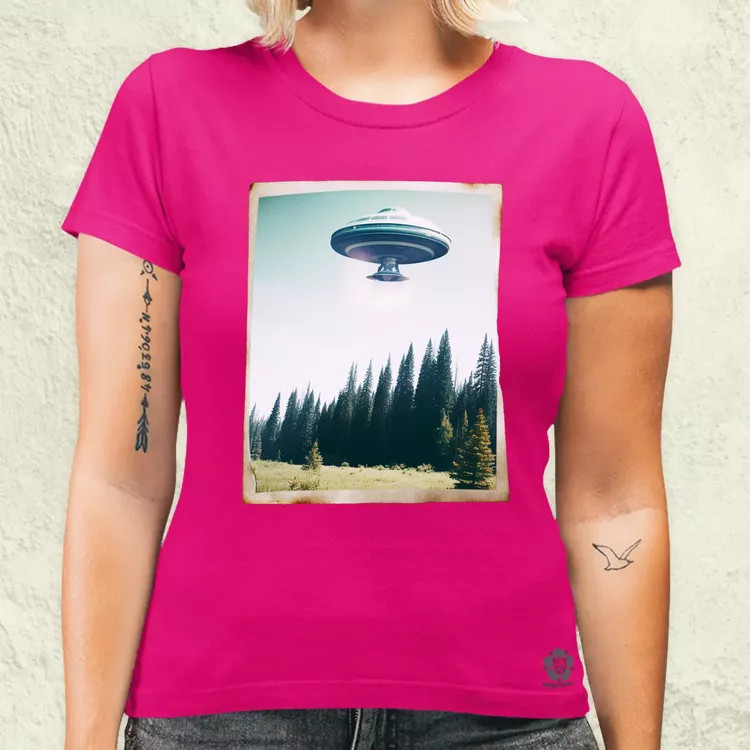 Ritka polaroid kép UFO-ról v2 női póló