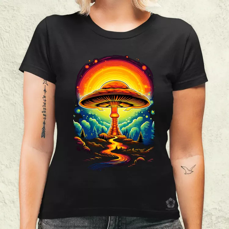 Pszichedelikus gomba UFO v2 női póló